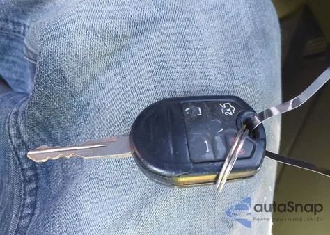 2013 Ford Taurus Sel z USA, uszkodzony, nr VIN 1FAHP2E86DG220545